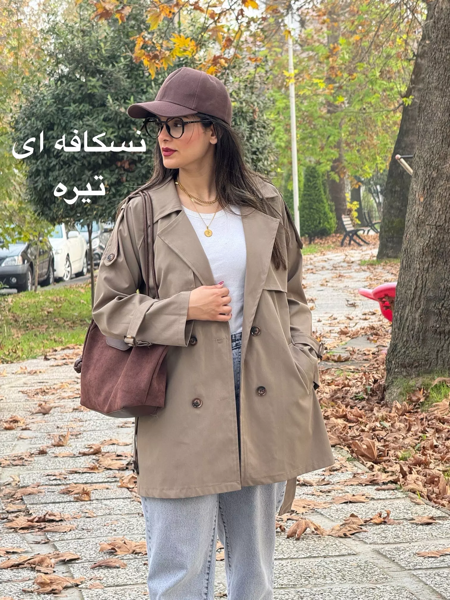 ترنچ کت چهاردکمه